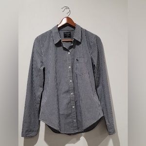 Abercrombie & Fitch Blue and White Button Down